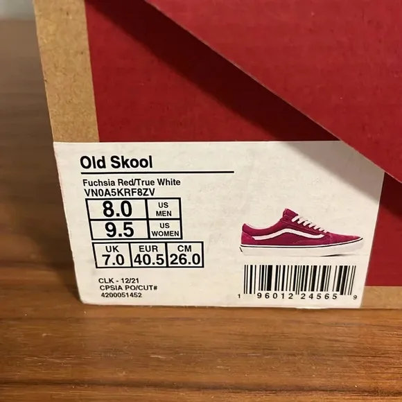 Vans Old Skool Fuchsia Red/True White Shoes- Size 8M/9.5W- worn once!