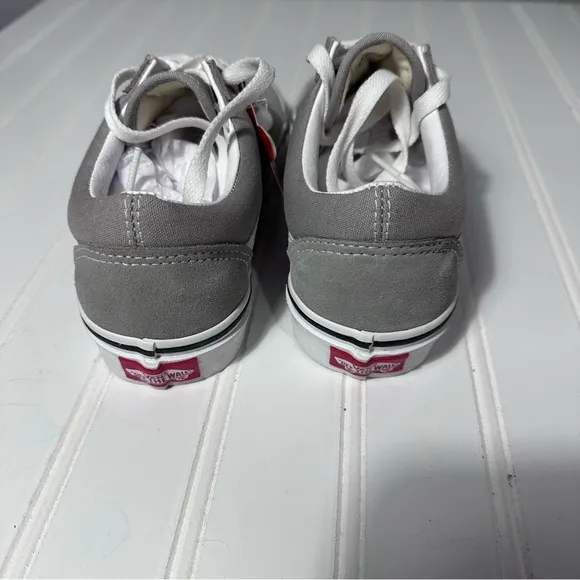 Vans Old Skool NWT gray shoes men’s 5