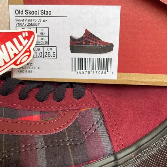 Vans Old Skool Stacked Velvet Plaid Port/BlackVNOA7Q5M02YWMNS Platforms