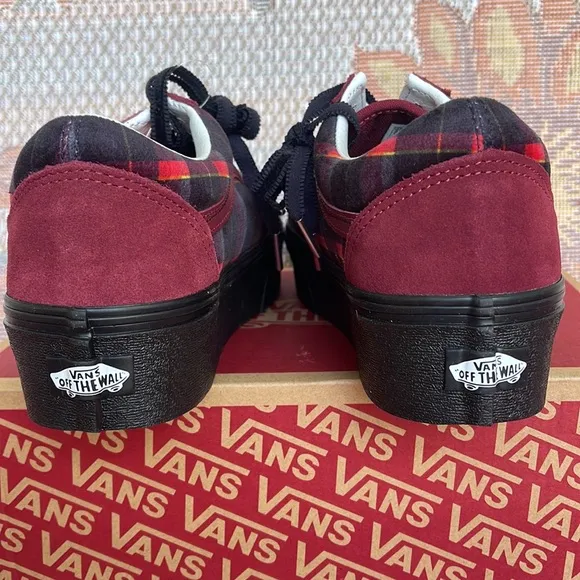 Vans Old Skool Stacked Velvet Plaid Port/BlackVNOA7Q5M02YWMNS Platforms