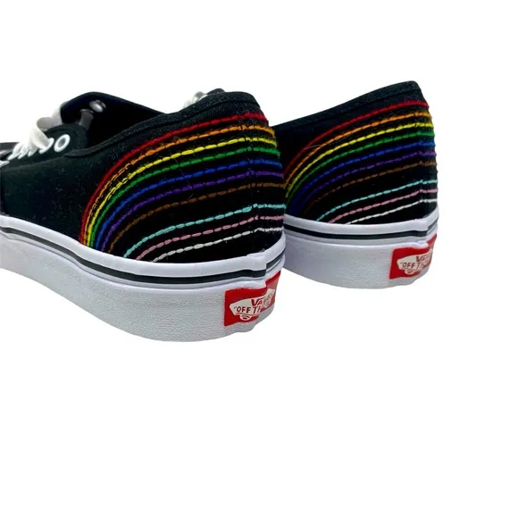 Vans Pride Collection Love‎ is Love Shoes Men’s Size 9.5 NWOB