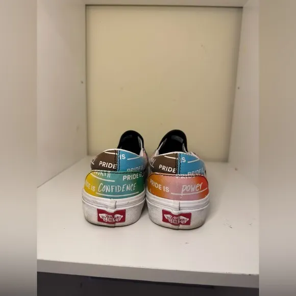 Vans Pride shoes women’s size 8.5 men’s size 7 rainbow