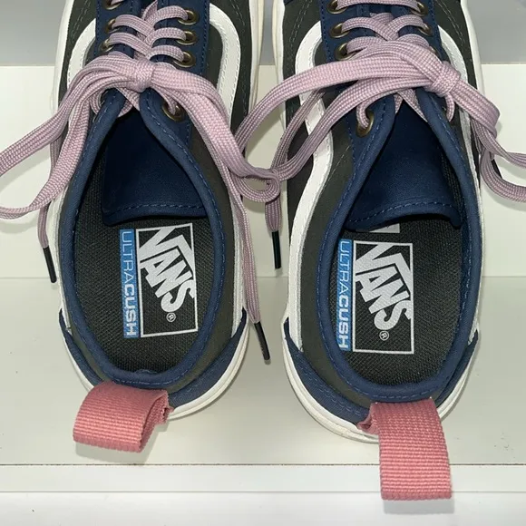 VANS Sentry Old Skool Canvas Green Blue Canvas Shoes.
