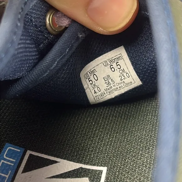 VANS Sentry Old Skool Canvas Green Blue Canvas Shoes.