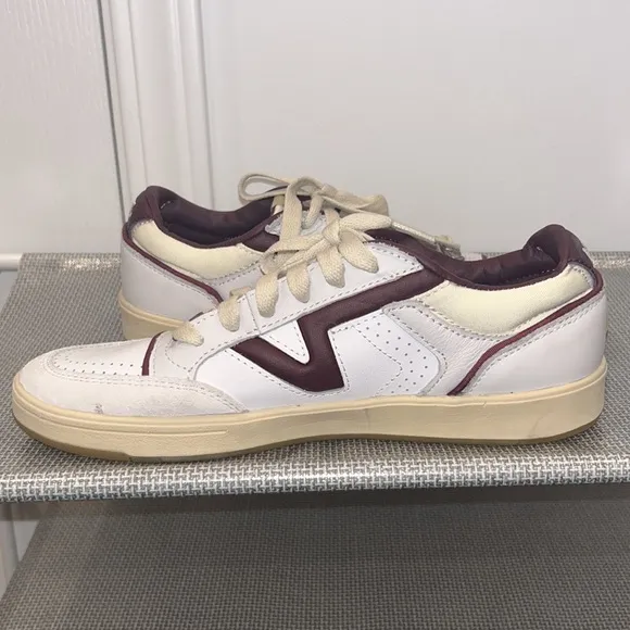 Vans Serio Collection Men’s Shoes, Size 7.5 (W9)