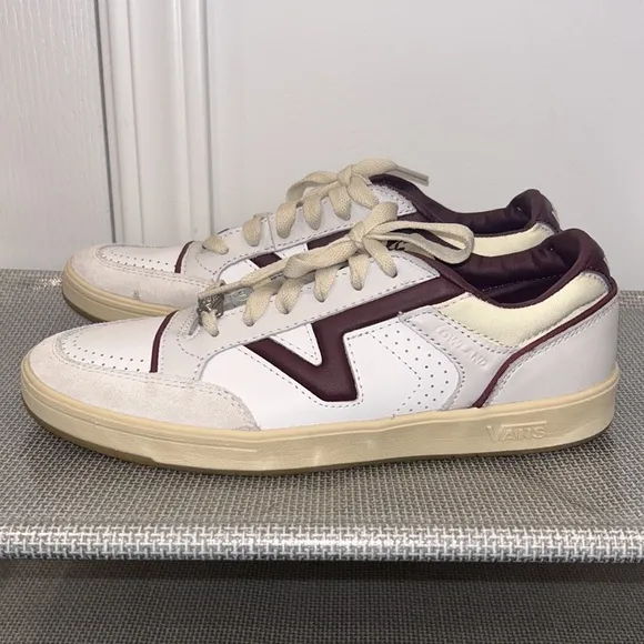 Vans Serio Collection Men’s Shoes, Size 7.5 (W9)