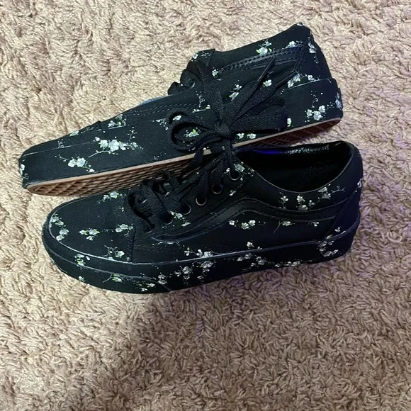 Vans shoes for women’s, NWT