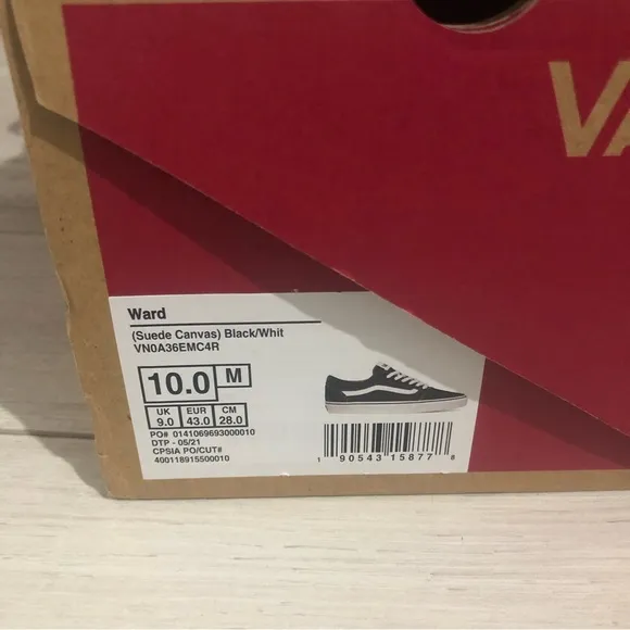 Vans size 10 shoes for teens or adult for men’s