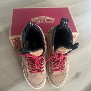 Vans SK8-Hi Mte-2 Shoes