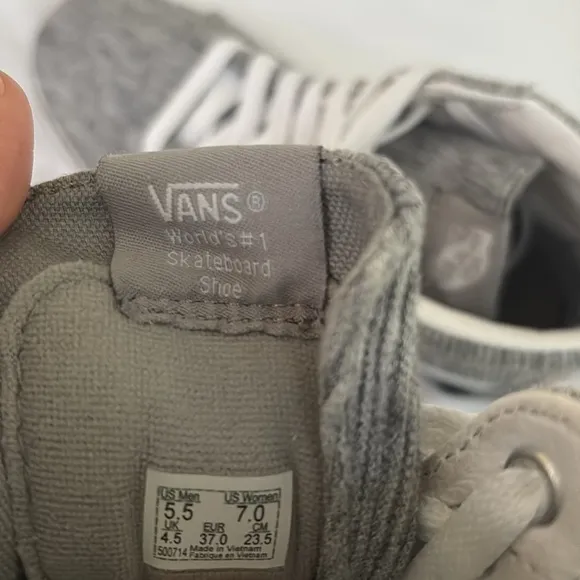 Vans Sk8 Hi Sneakers Gray White Corduroy High Top Shoes Lace Up Women’s 7