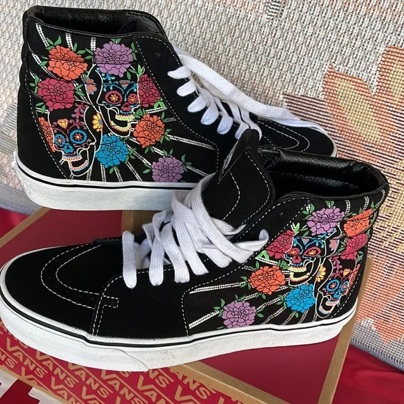 Vans Sk8-HiDia De Los Muertos Black/VNOA7Q5NBMWWMNS sneakers