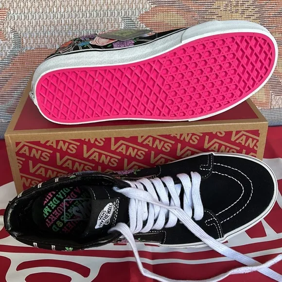 Vans Sk8-HiDia De Los Muertos Black/VNOA7Q5NBMWWMNS sneakers