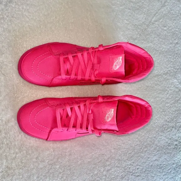 Vans Sneakers NEW SK-8 High Tops Mono Pink Women’s Size 8.5