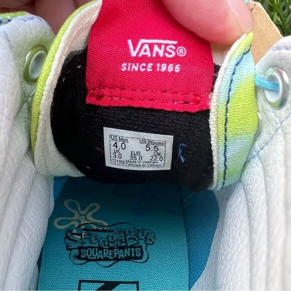 Vans SpongeBob Imaginaaation Sk8-Hi sneakers Limited Edition Unisex NEW