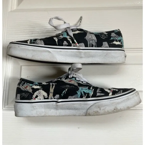 Vans Star Wars Darkside Planet Hoth Lace Ups Men’s 5.5 Women’s 7