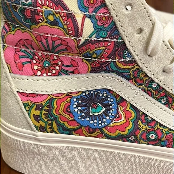 Vans Tapered Stackform Sneaker shoes new Turtledove Paisley Women’s Size 8