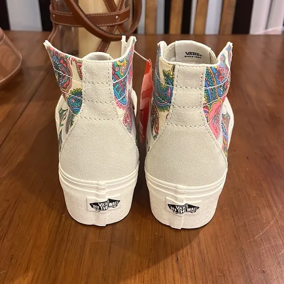 Vans Tapered Stackform Sneaker shoes new Turtledove Paisley Women’s Size 8