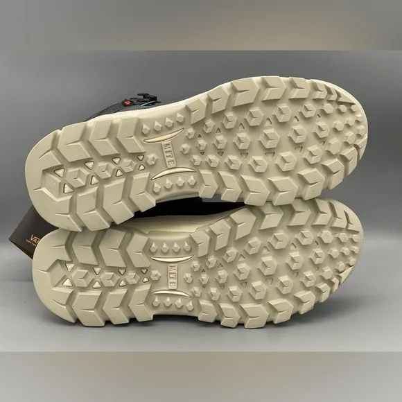 Vans Ultrarange Exo Hi MTE-3 GTX Gore-Tex Boots Men Size 8 Women’s Size 9.5 NEW