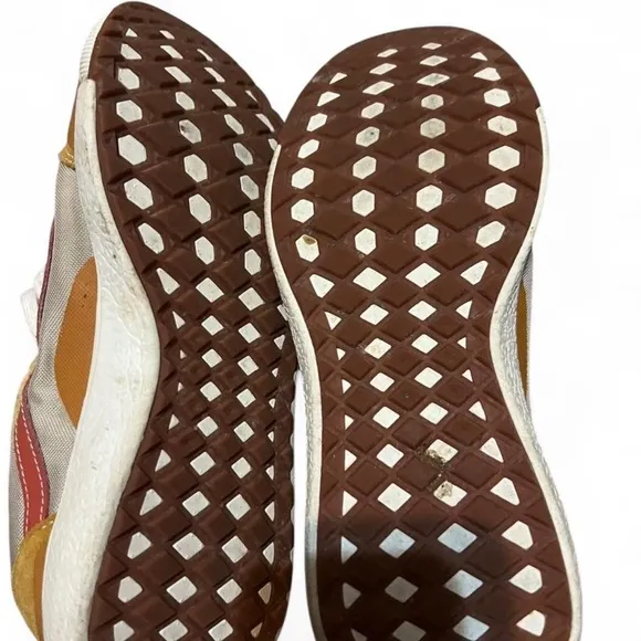 Vans Ultrarange Exo SE Honey Gold