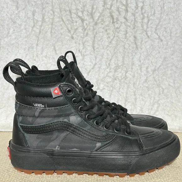 Vans Unisex Black Camo SK8 MTE Water Repellent HiTop Skate Sneakers SZ Y 4.5 W 6