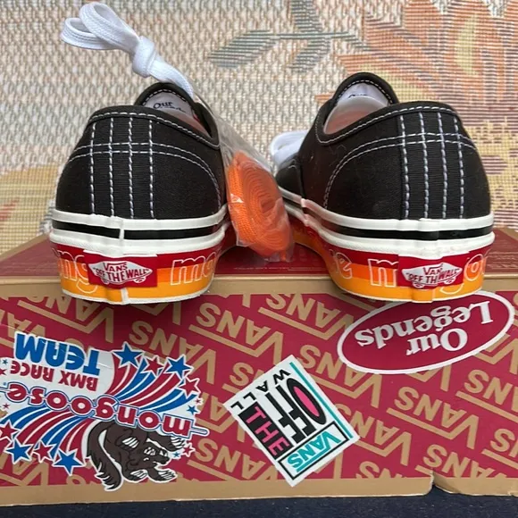 Vans WMNS Authentic 44 DOur Legends Mongoose BlacVNO0A4BVYBLKSneakers G