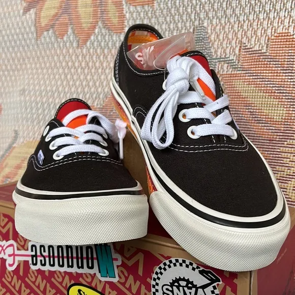 Vans WMNS Authentic 44 DOur Legends Mongoose BlacVNO0A4BVYBLKSneakers G