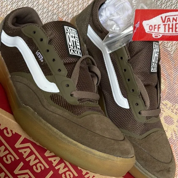 Vans WMNS Ave ProCanteen/GumVN0A4BT72KRSneakers G