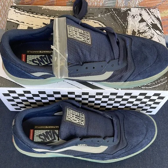 Vans WMNS AveDress Blues/DrizzleVNOA5JIBWKNSneakers - athletic shoes