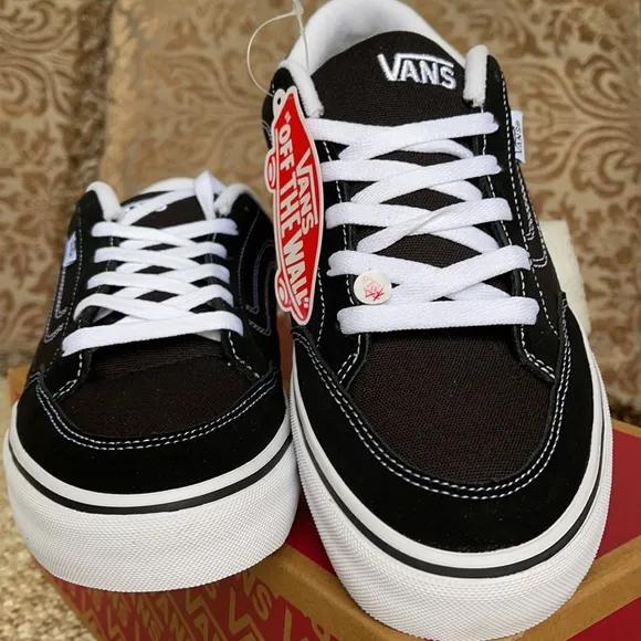 Vans WMNS Bearcat Black/White WMNS sneakers - athletic shoes BearcatVN000DT2BZW