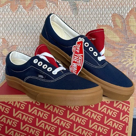 Vans WMNS Era(Gum) Dress Blues/Chili Pepper VN0A5JMLB09Sneakers