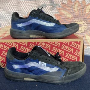 Vans WMNS Evdnt Ultimatewaf(Deuce) Black/True BlueVN0ASDY78B2Sneakers