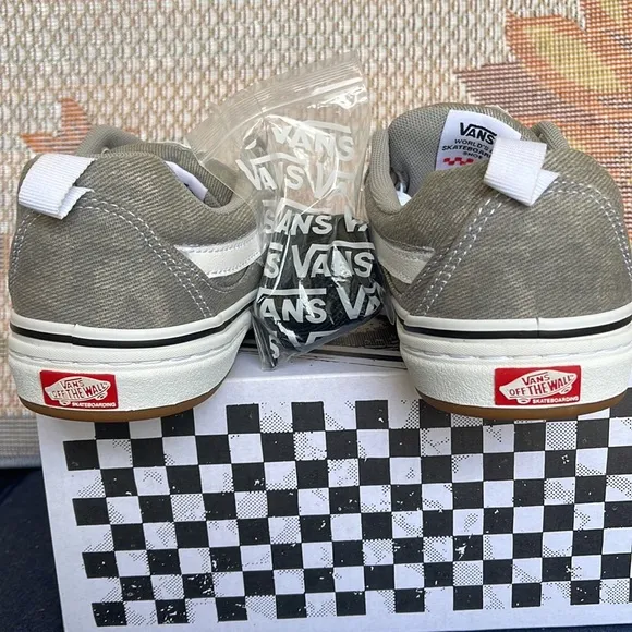 Vans WMNS Kyle Walker (Denim) Gray/WhiteVN0A5JIE9BMSneakers - athletic shoes