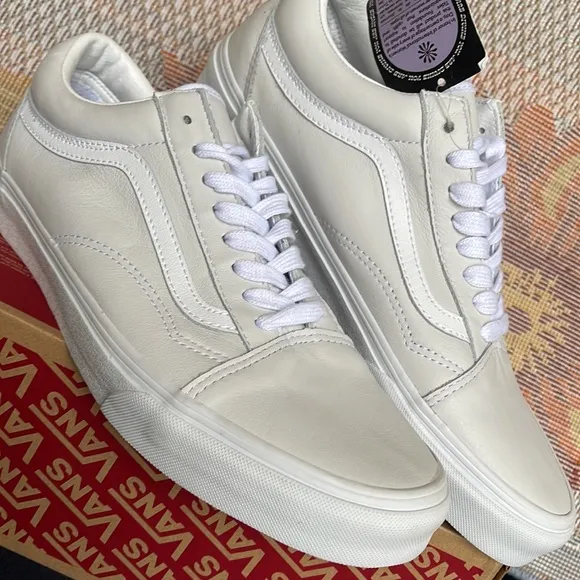 Vans WMNS Old Skool(Divine) White/True WhiteVN0A5KRFBSLSneakers