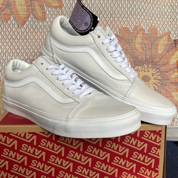 Vans WMNS Old Skool(Divine) White/True WhiteVN0A5KRFBSLSneakers