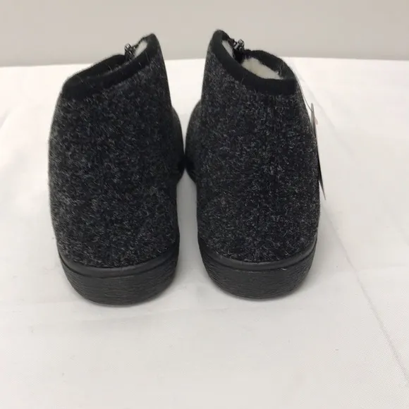 VAROMED unisex shoes size 11 men US