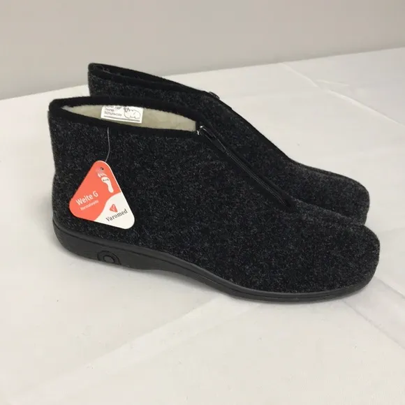 VAROMED unisex shoes size 11 men US