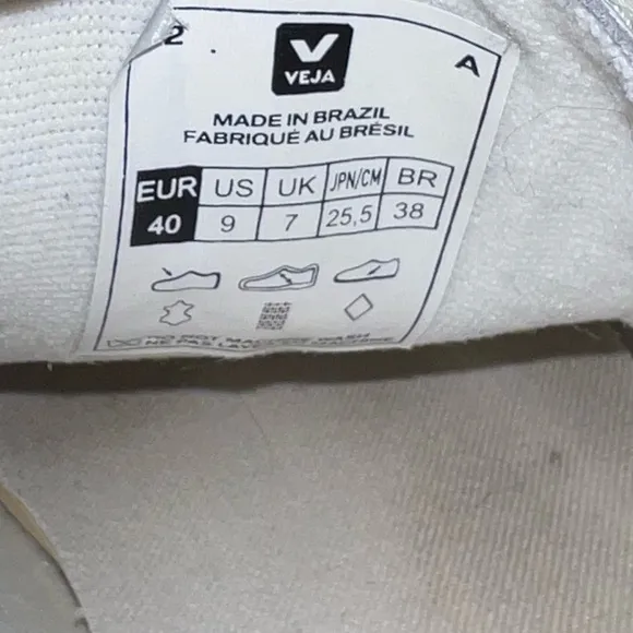 Veja Esplar Leather Sneaker Women’s Size 9 white shoes