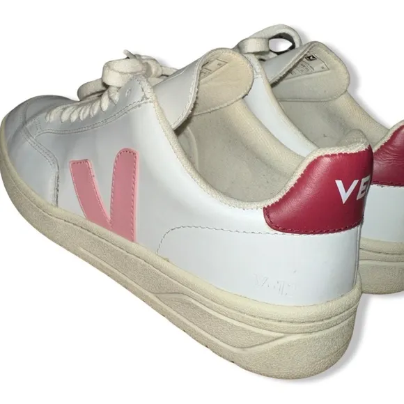 Veja Leather V-12 Lace-Up Sneakers in White with Pink Accents Size 37 Wo…