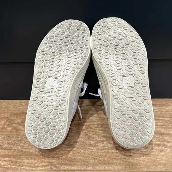 Veja Watta Bicolor women’s size 6