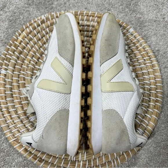 Veja Women’s Rio Branco Alveomesh White Pierre Natural Shoes Sneakers Size 9