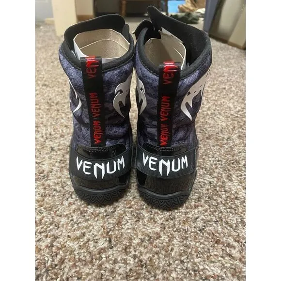 Venum Elite Boxing Lace Up Shoes Dark Camo Men’s Size 7 Brand New with Box