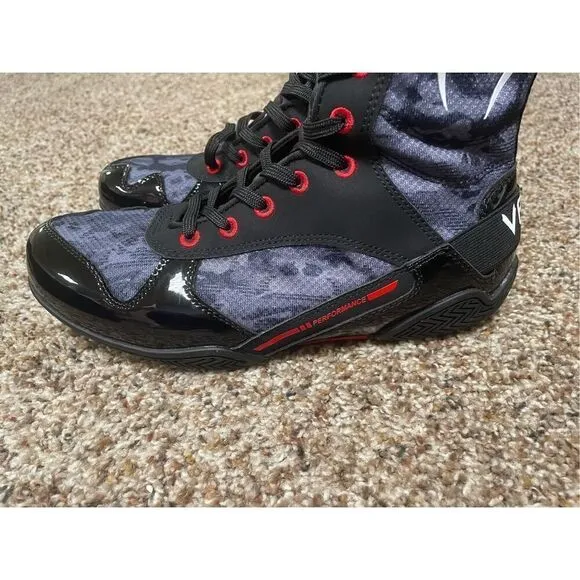 Venum Elite Boxing Lace Up Shoes Dark Camo Men’s Size 7 Brand New with Box