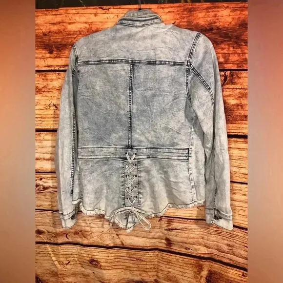 VENUS Women’s Jean Jacket