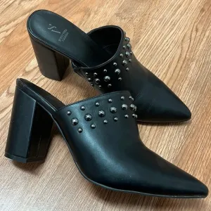 Vera Wang woman shoes