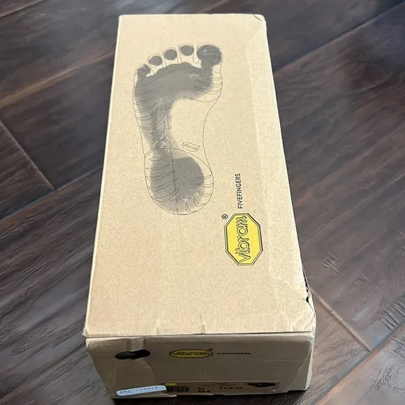 Vibram fivefingers black lace up shoes men’s size 11.5