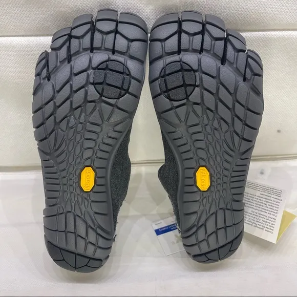 Vibram Fivefingers CVT Hemp Toes Shoes (Black) Women’s Size 36 EUR 6.5-7 US