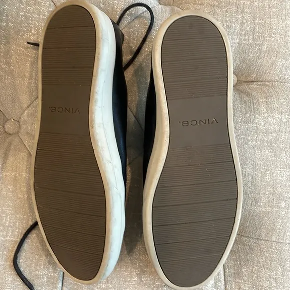 Vince men’s shoes 11‎