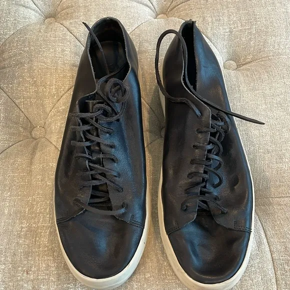Vince men’s shoes 11‎