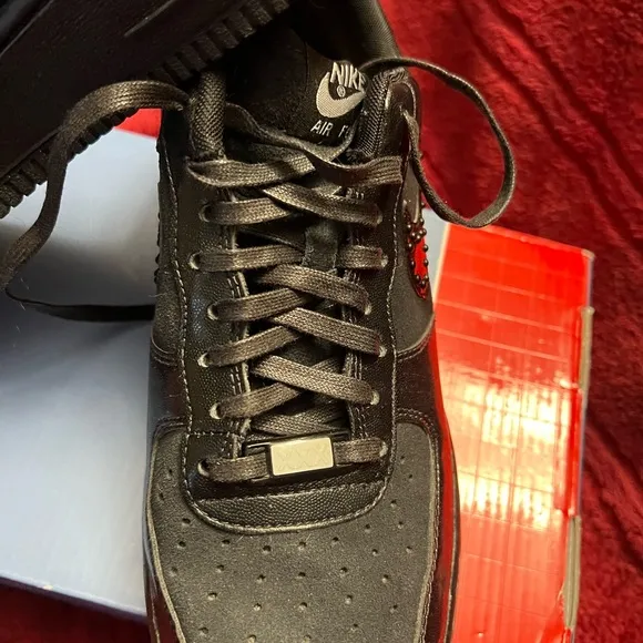 Vintage Black Nike Air AFI XXX Women’s Sz 9 tennis Shoes