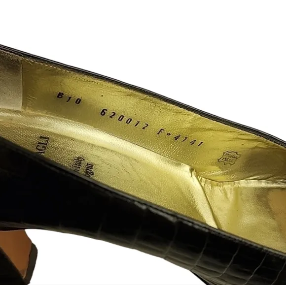Vintage Bruno Magli Croc Embossed Leather Pumps 10 Classic Heels Bologna Italy
